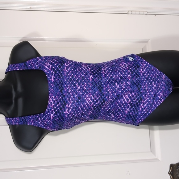 Speedo Ultra back One Piece Swimsuit Size 6 - Picture 3 of 14